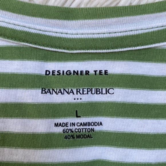 Banana Republic Factory Designer Tee 💗 Green & White - Picture 13 of 14